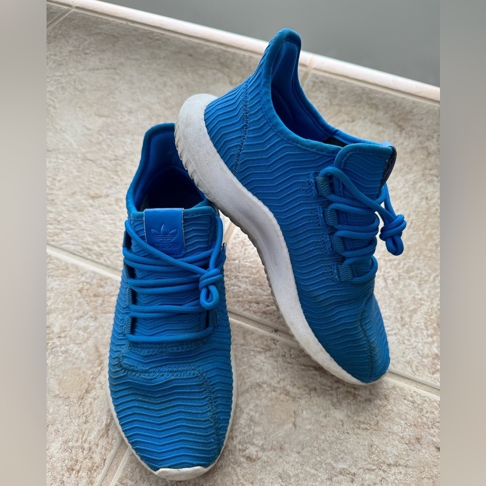 Adidas Sneakers - Picture 2 of 4